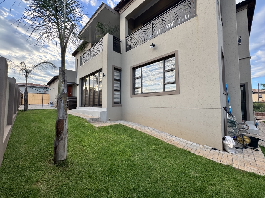 4 Bedroom Property for Sale in Doringkruin North West